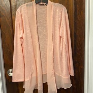 Women’s Metaphor Long sleeve lightweight jacket.